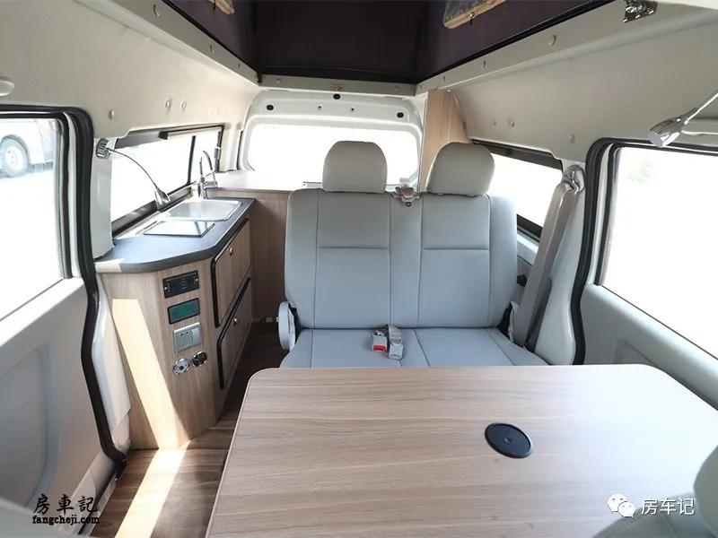 金杯小海狮五座有多大空间,2019金杯小海狮