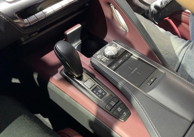 2024款雷克萨斯lc测评,雷克萨斯lc哪款性能好