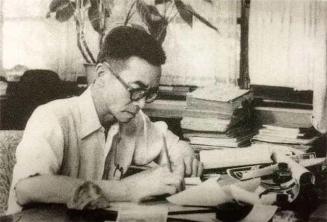 林徽因在香山养病,林徽因躺在病榻上