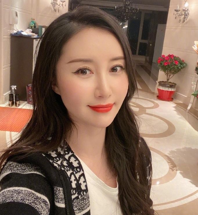 22岁舒畅惊艳写真,32岁舒畅美颜照