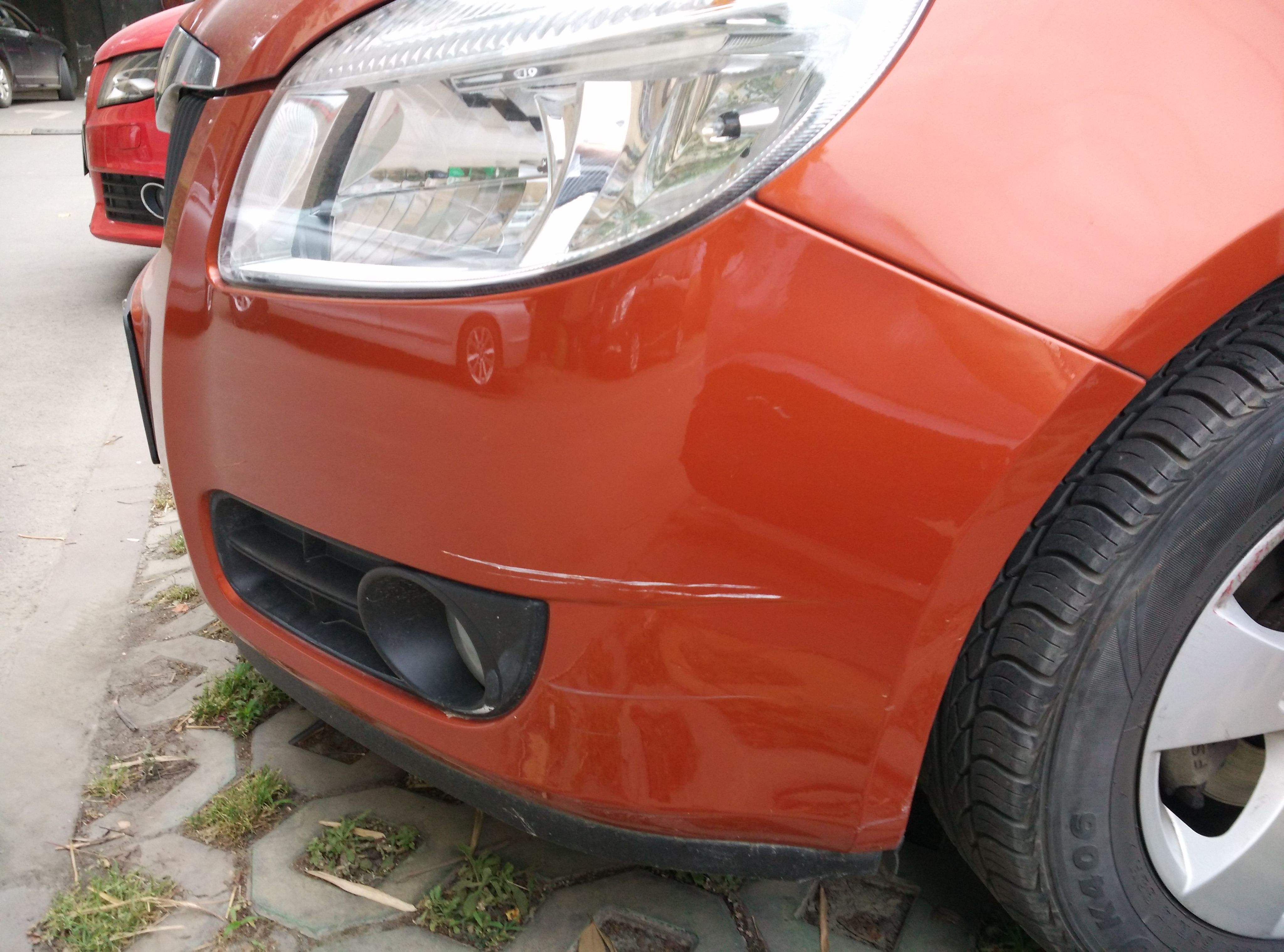 汽车被剐蹭有什么补救方法,车辆剐蹭有一点点划痕怎么处理