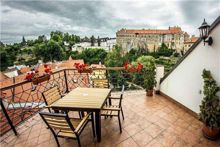 二楼露台如何设计不违章,二楼露台怎么搭建合法