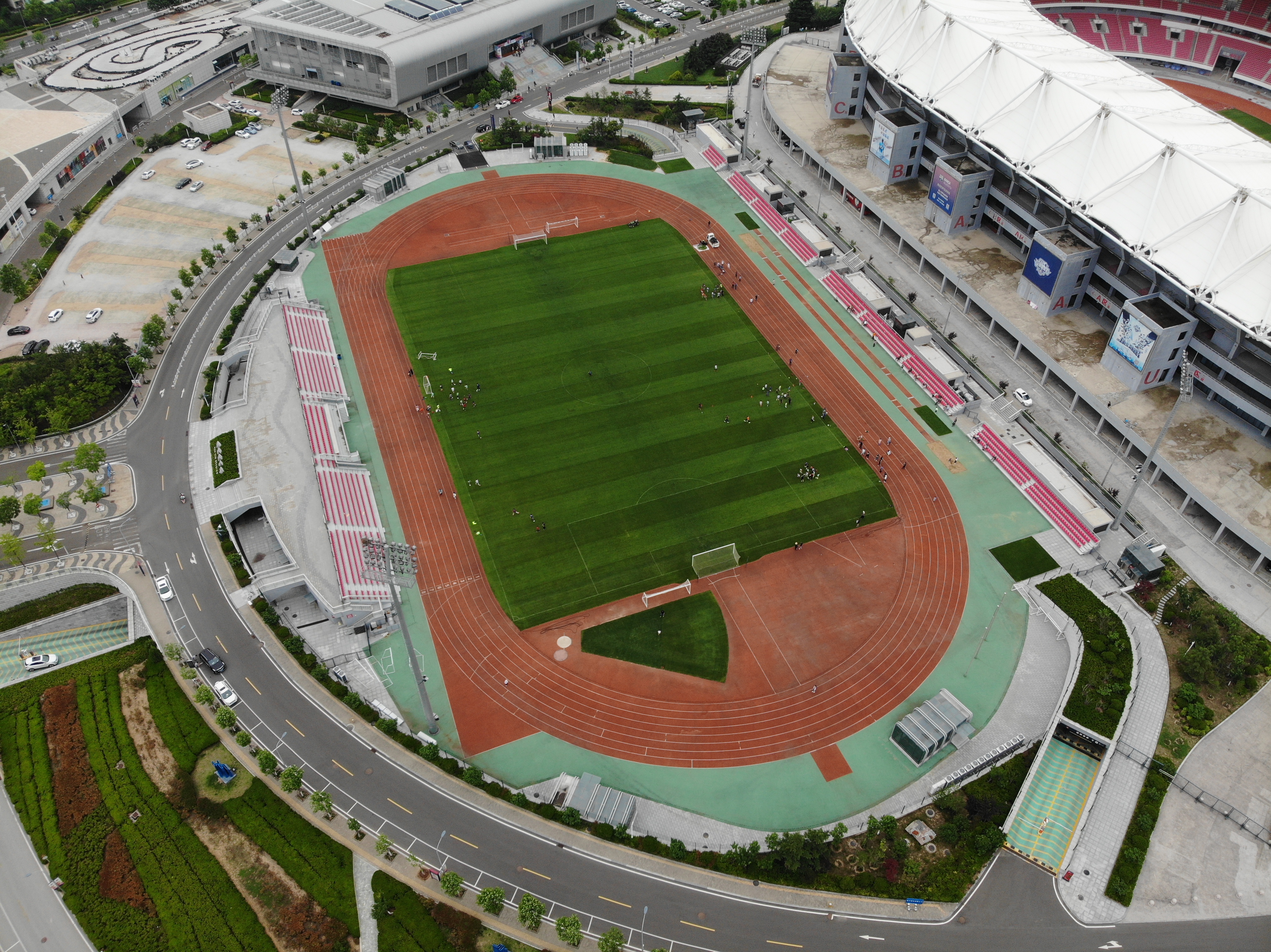 青岛国信体育馆cba,青岛体育中心国信体育馆最近活动