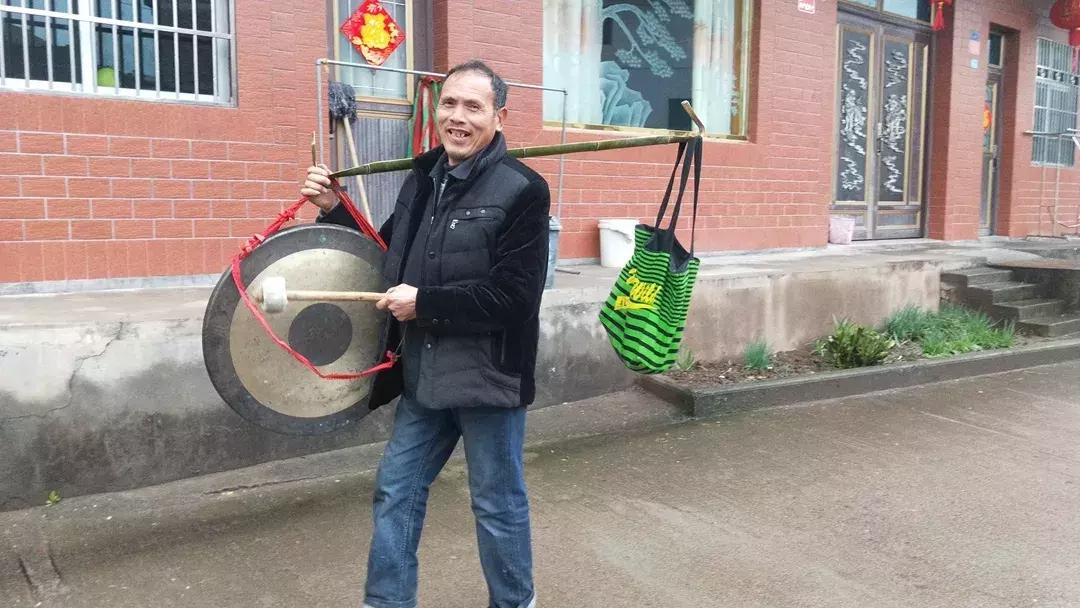 龙灯什么时候开始玩的,今年的龙灯为什么这么多