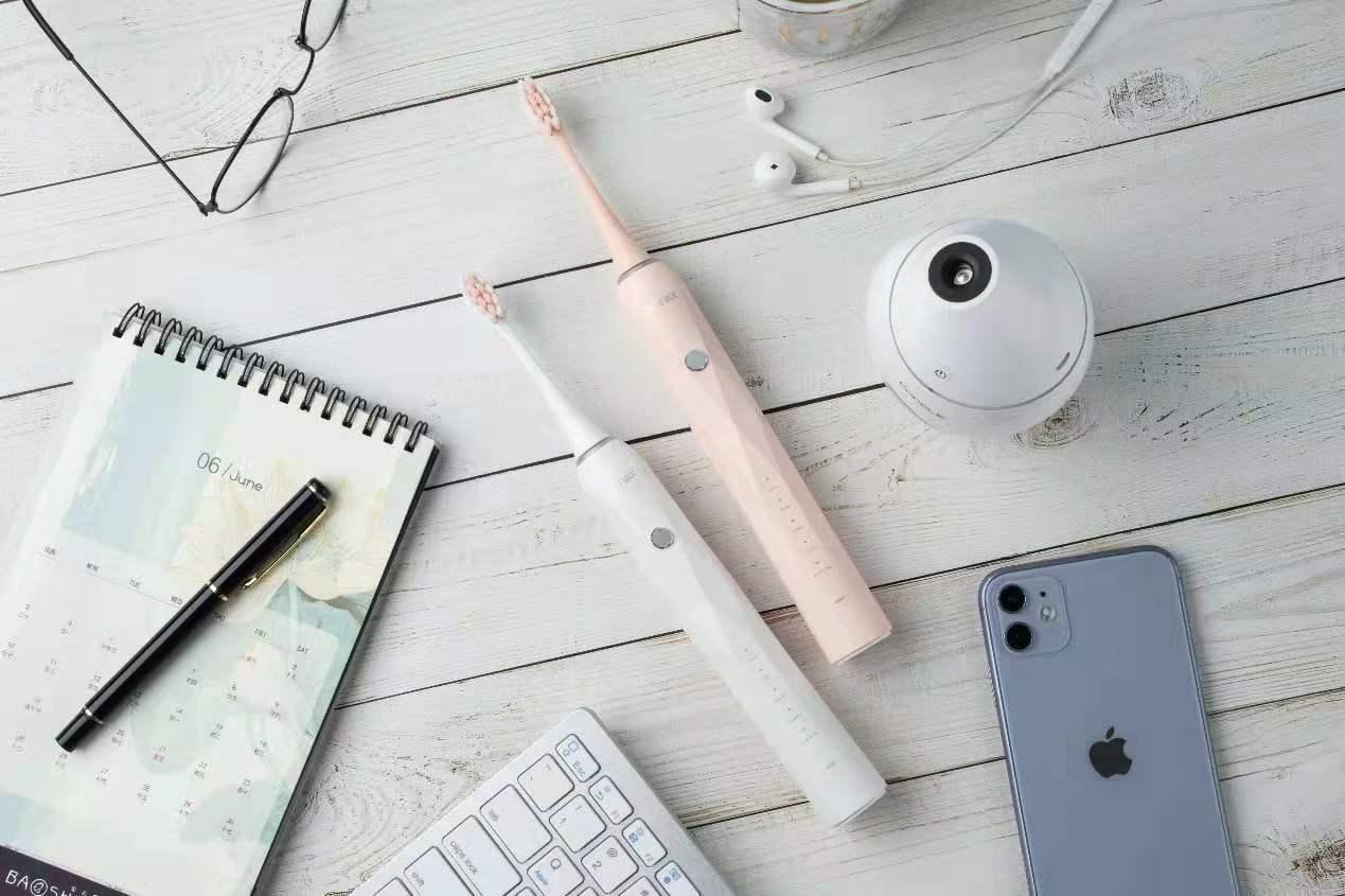 女朋友送电动牙刷有什么含义吗,可以送男生电动牙刷吗