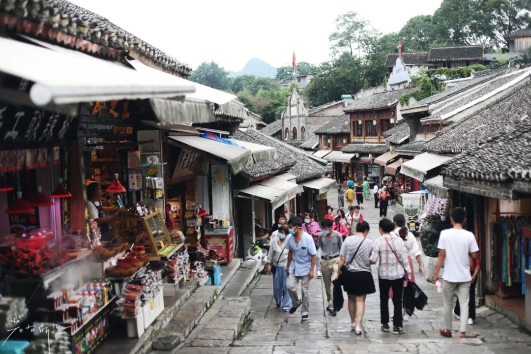 贵阳古镇卤猪蹄,去青岩古镇必吃哪家猪蹄