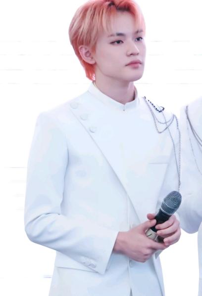 富家子弟闯荡娱乐圈,富家公子逐梦娱乐圈