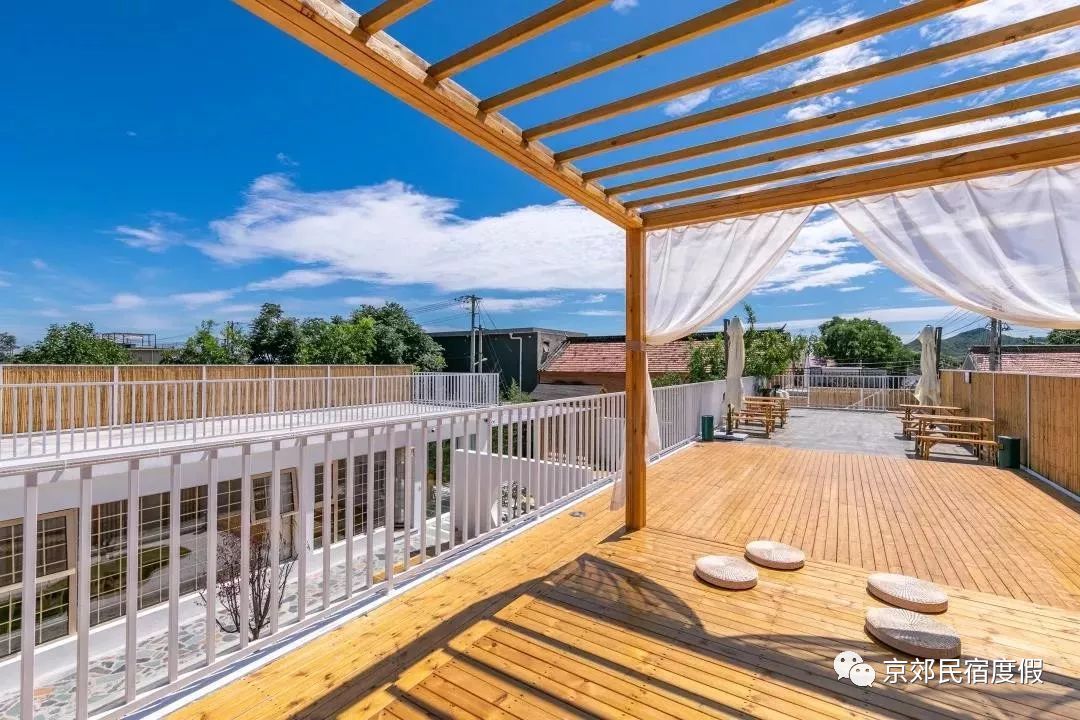 丝绸之路滑雪场民宿推荐,滑雪温泉民宿推荐