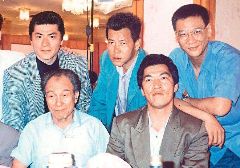 致敬大傻成奎安,大傻成奎安看一次笑一次