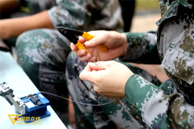 大雪通信兵巡线,通信兵巡线战场