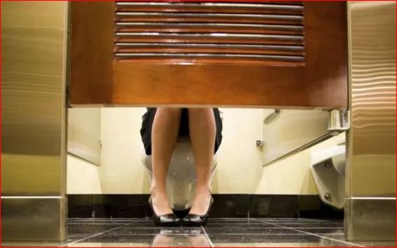 脚趾长水痘发痒脱皮怎么办,脚趾上起小水痘是怎么回事