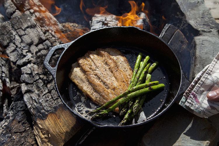 为什么选铁锅,为什么选择铁锅