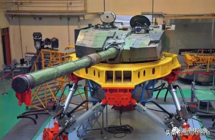 中国99a主战坦克排名能进前20名吗,中国99a主战坦克和99式有什么区别