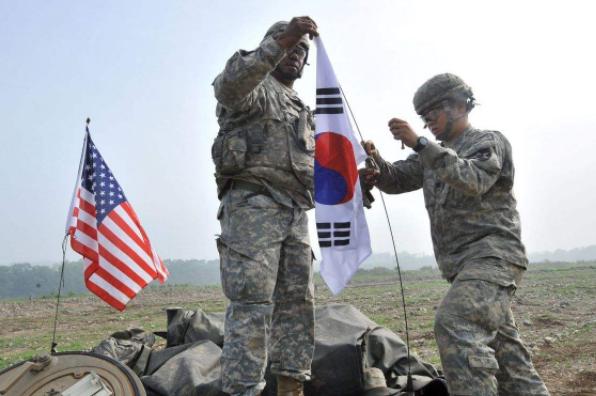 13年送36万亿还不够？美国继续加价，要求韩每年再缴6万亿保护费