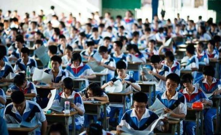 20年前考上清华北大现在怎么样,张亚超勇斗歹徒后被清华破格录取