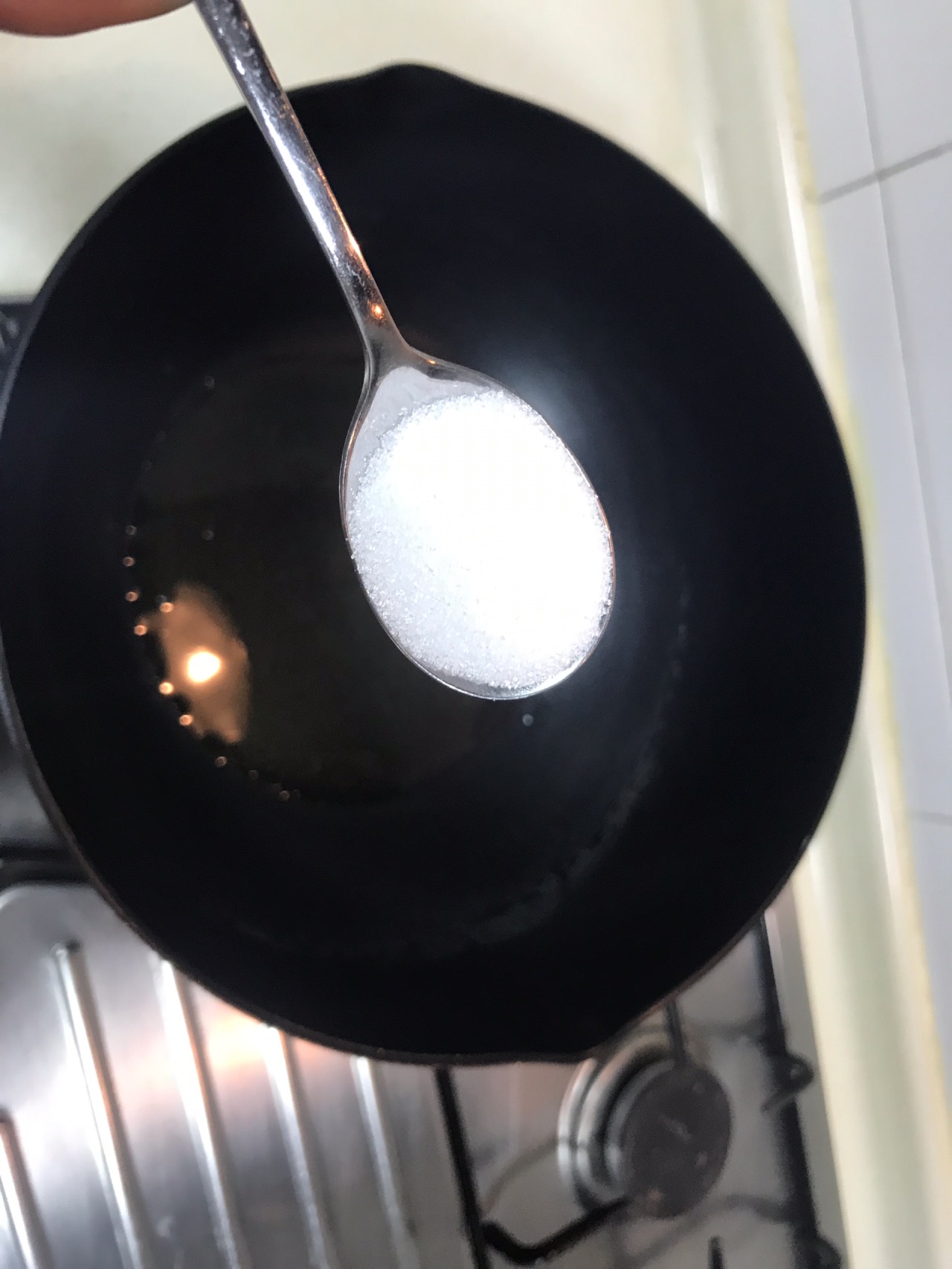 红烧排骨的家常做法最正宗的做法,红烧排骨最正宗的做法和步骤