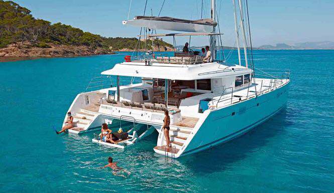 在三亚租游艇出海大约多少钱一天,三亚游艇租赁一天多少钱最便宜