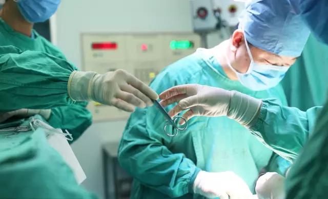 做手术,怎么避免物品遗留在患者体内?医生告诉你不为人知的真相