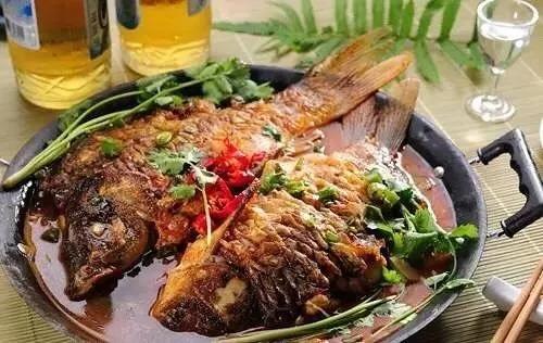 阳朔啤酒鱼的最正宗的做法,阳朔啤酒鱼最正宗的做法