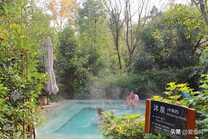 四川温泉最好的地方推荐,四川哪些天然温泉最好玩