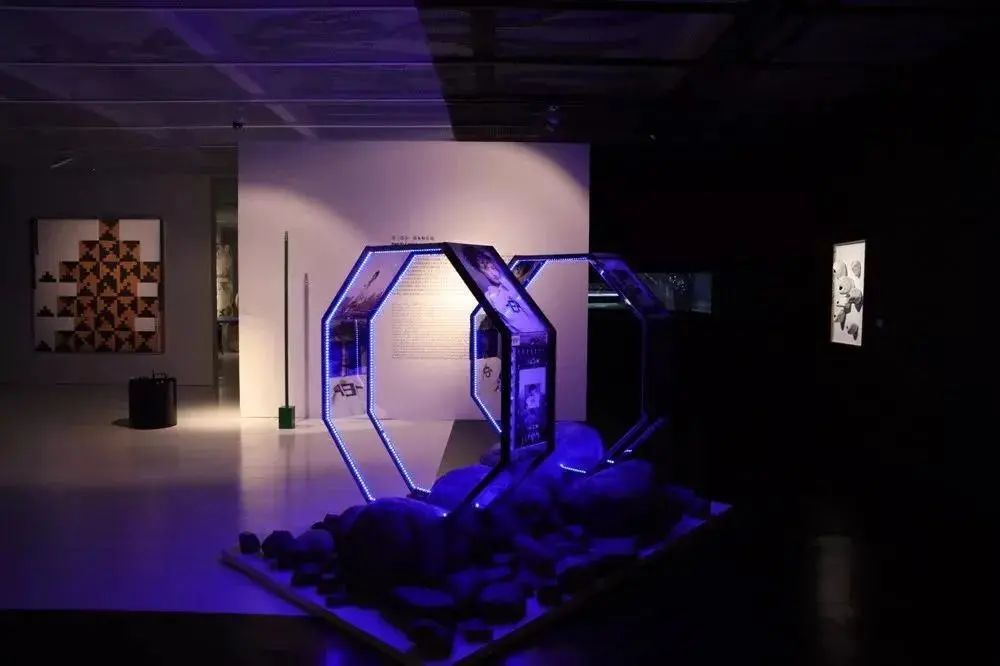 酒店装置艺术景观 (野奢酒店景观艺术装置)