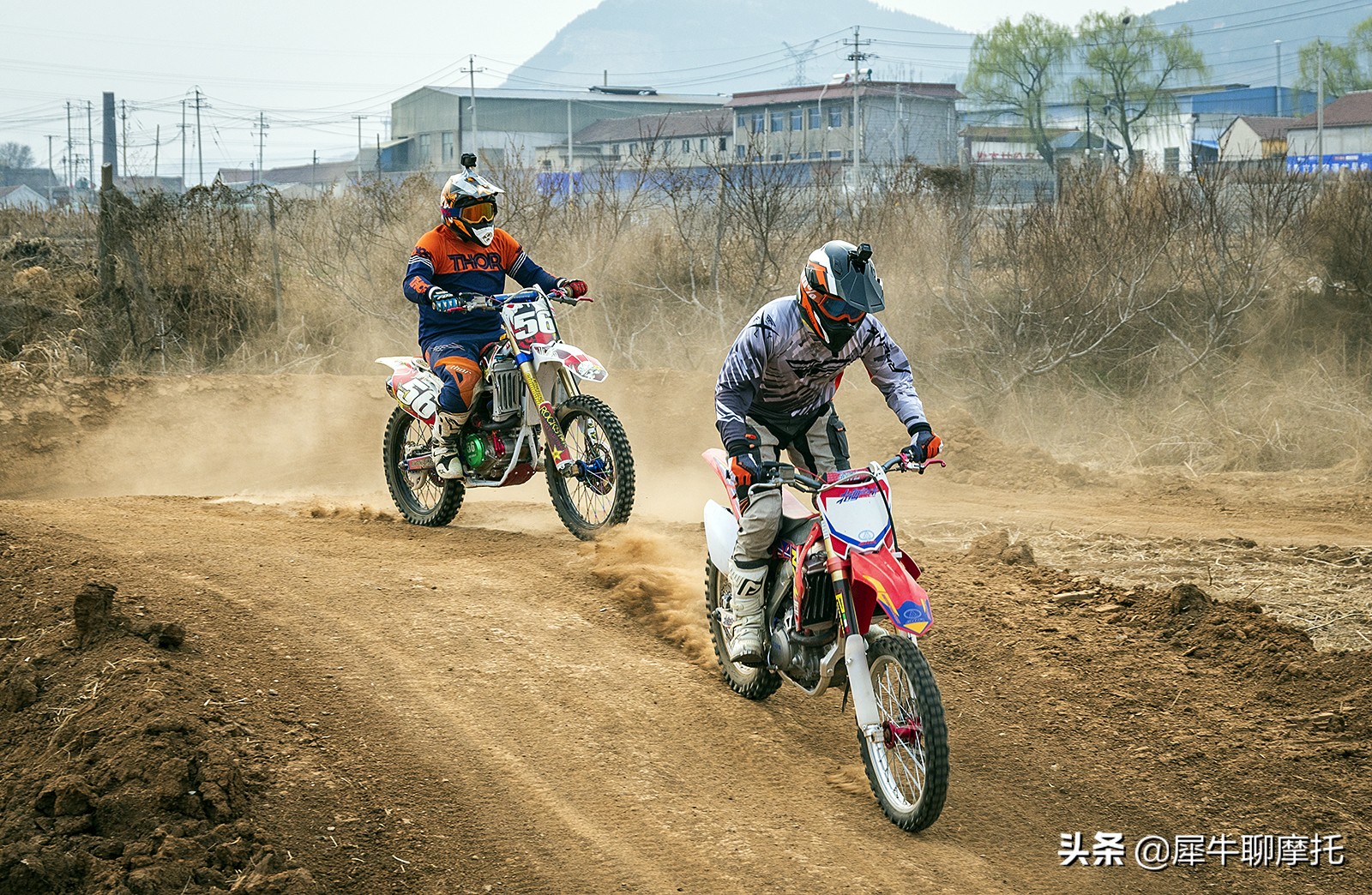 在哪玩越野车更合适,玩越野车的真实感受