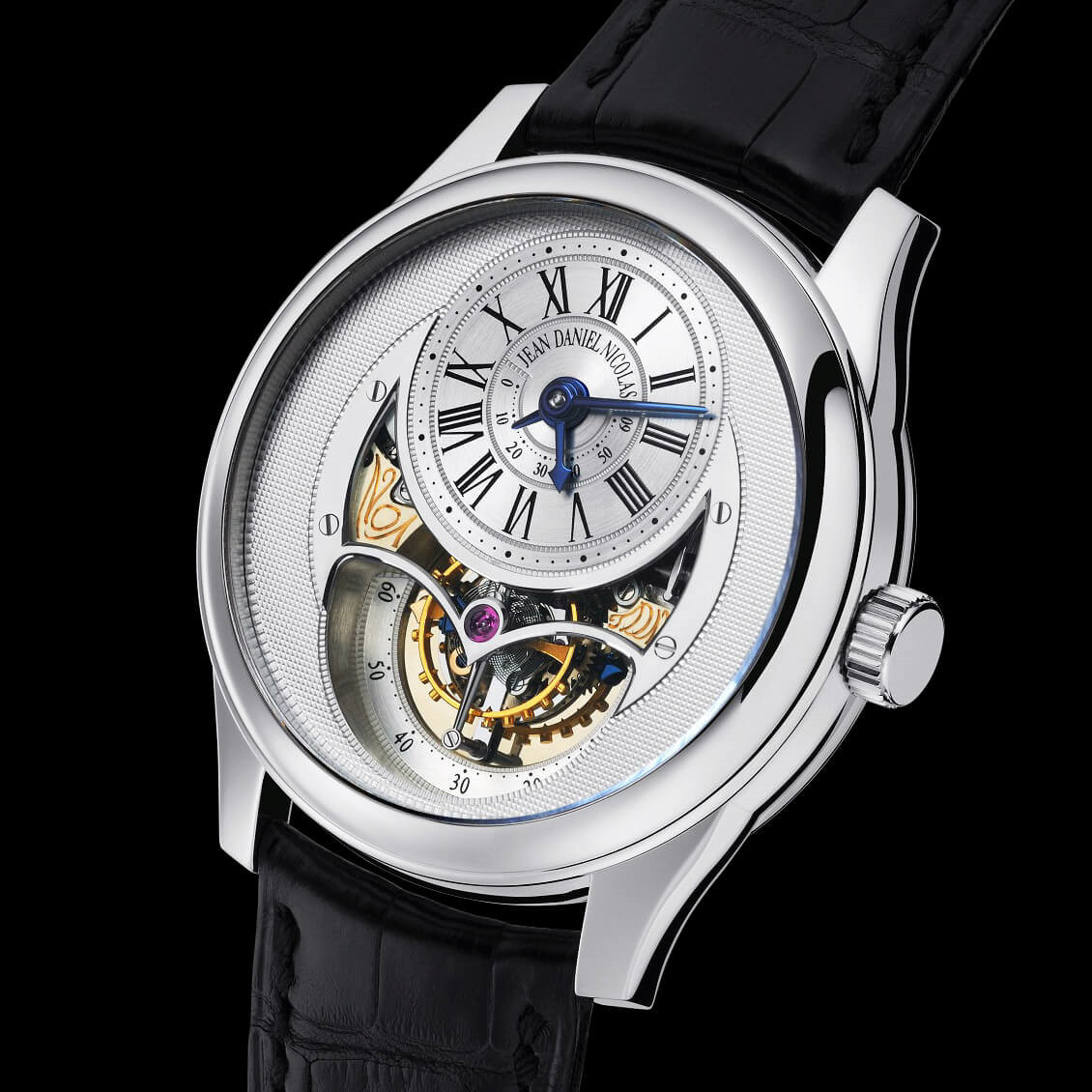 金表好看还是银色好看,金表和钢表哪个更保值