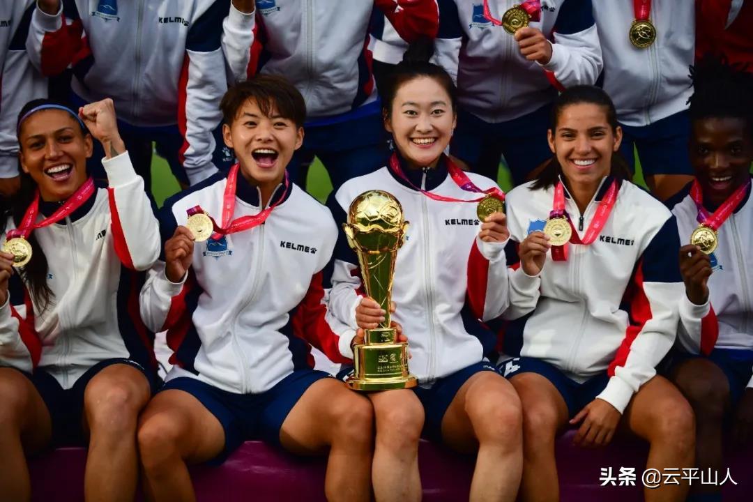 湖北女足获女超冠军,女足登顶亚洲夺冠凯旋归来