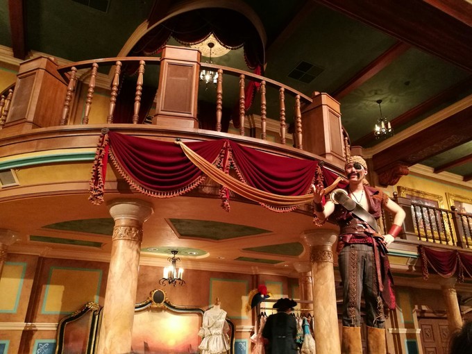 迪士尼秋日巡游完整版,平价版迪士尼游玩攻略