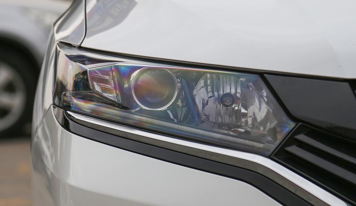 飞度百公里加速能秒杀的车,一代飞度高速实测油耗