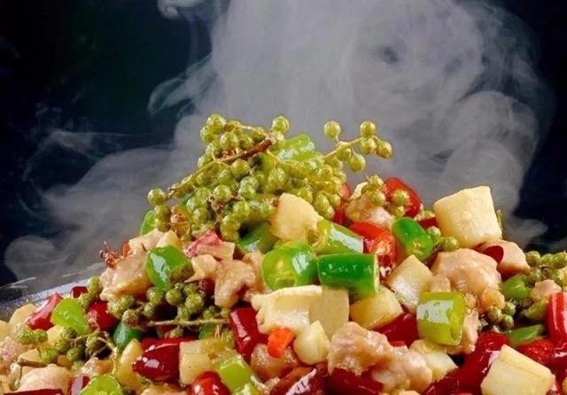 大叔收集废品变废为宝,重庆大叔创业