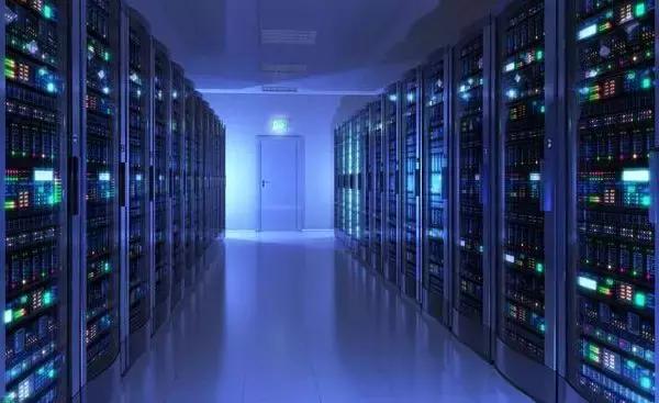 深挖趋势牛股,沪深高走3300点券商板块