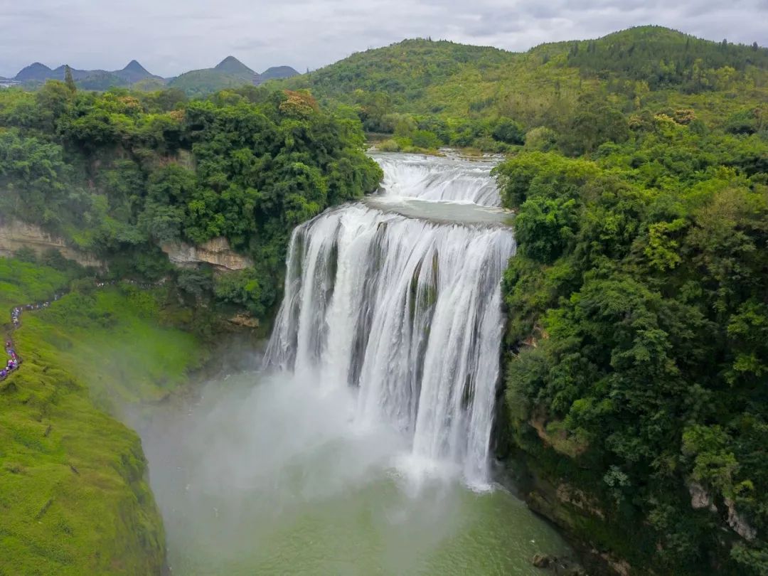 黄果树柏联温泉酒店是几星级酒店,黄果树柏联酒店在景区内怎么进去