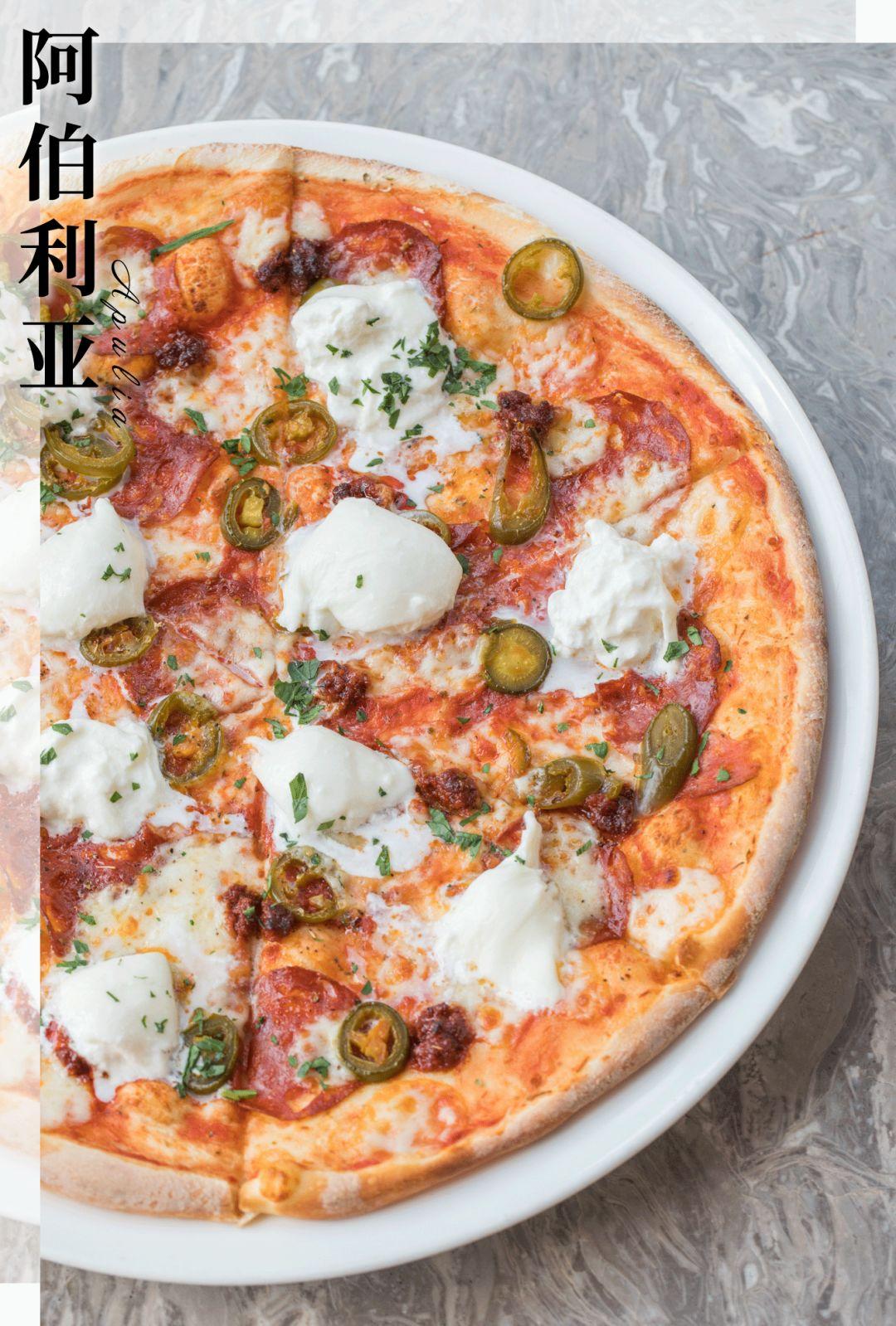 一挤就爆奶的超薄0.1pizza，被外国朋友吹上天