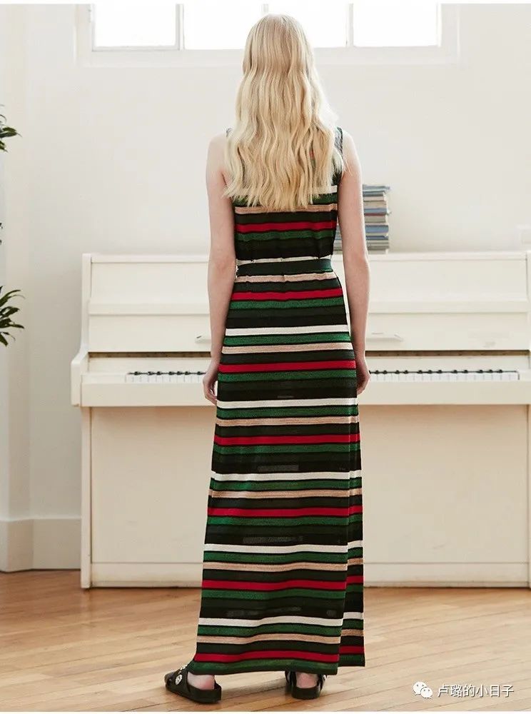 真正的法国女人,真正的巴黎女生冬天都在穿什么