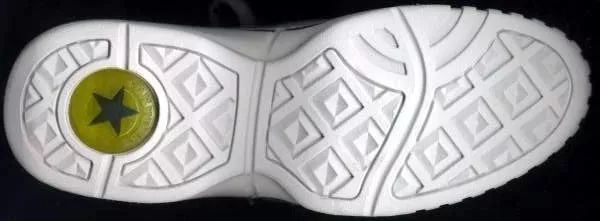 被誉为篮球之父的是,篮球鞋鼻祖分析