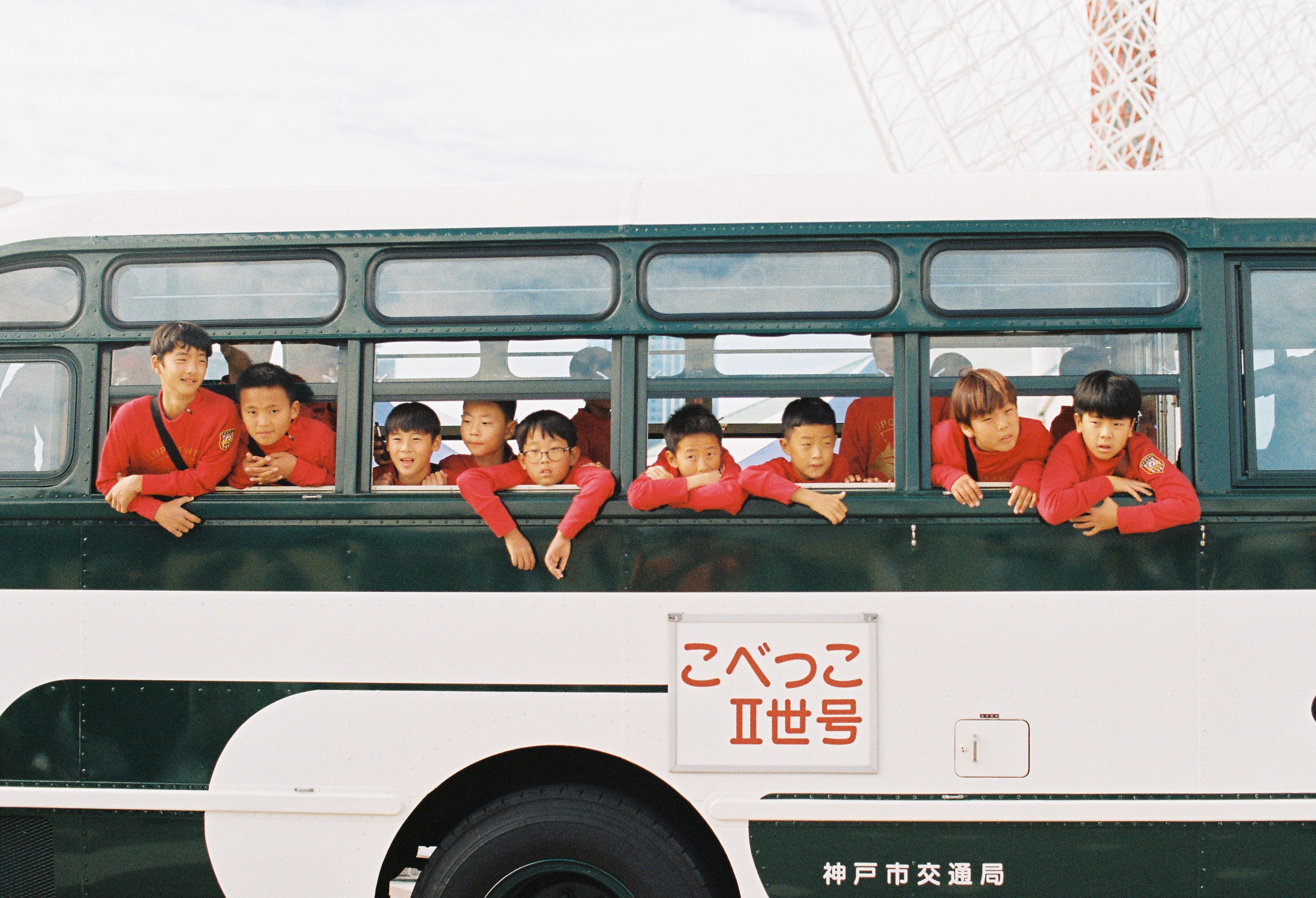 日本让人着迷的两个城市，京都和神户，总是有浓厚的历史文化