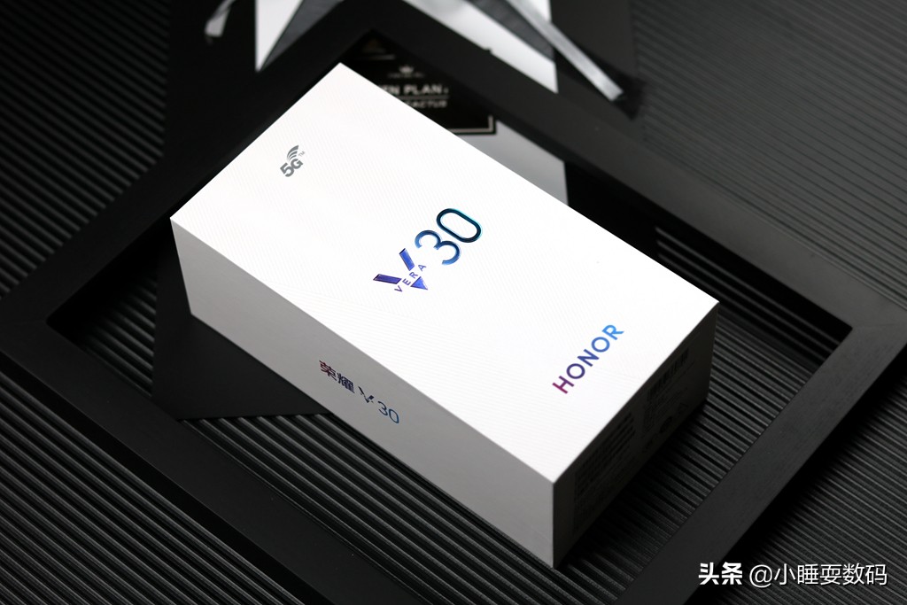 年轻人首选高性价比5g,年轻人值得买的手机中高端