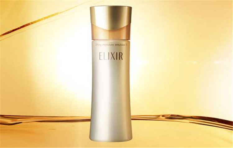 适合皮肤暗沉的水乳测评,水乳推荐20岁干皮暗沉