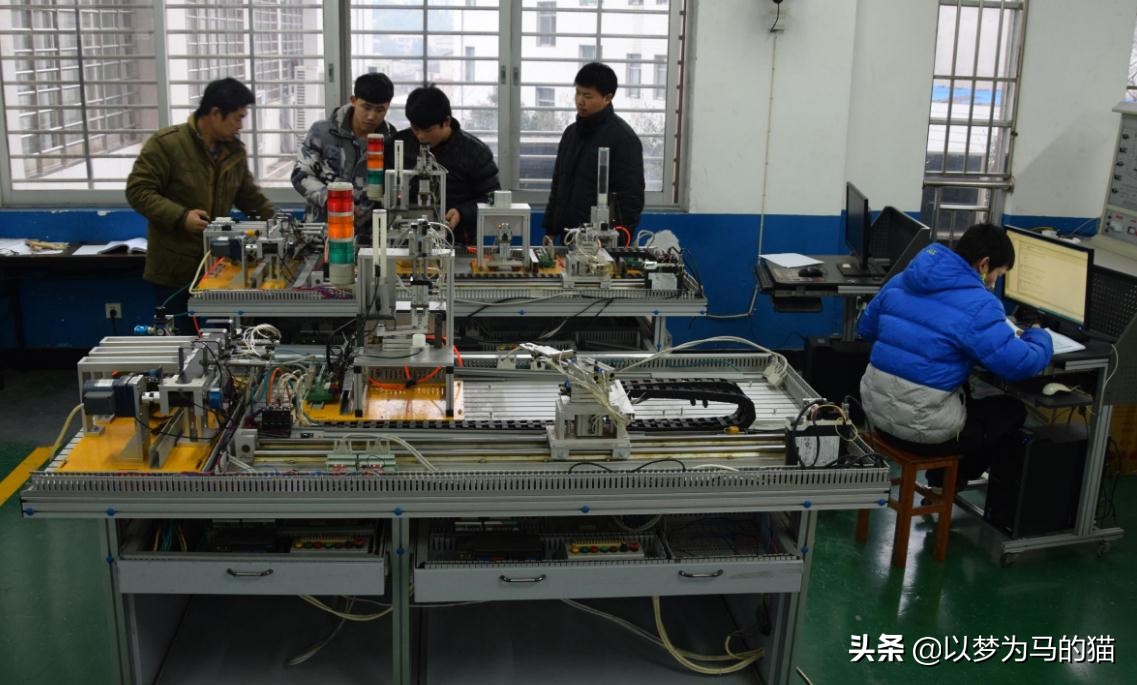 大专生就业率高的专业有哪些2020,选大专就业率高的有哪些专业