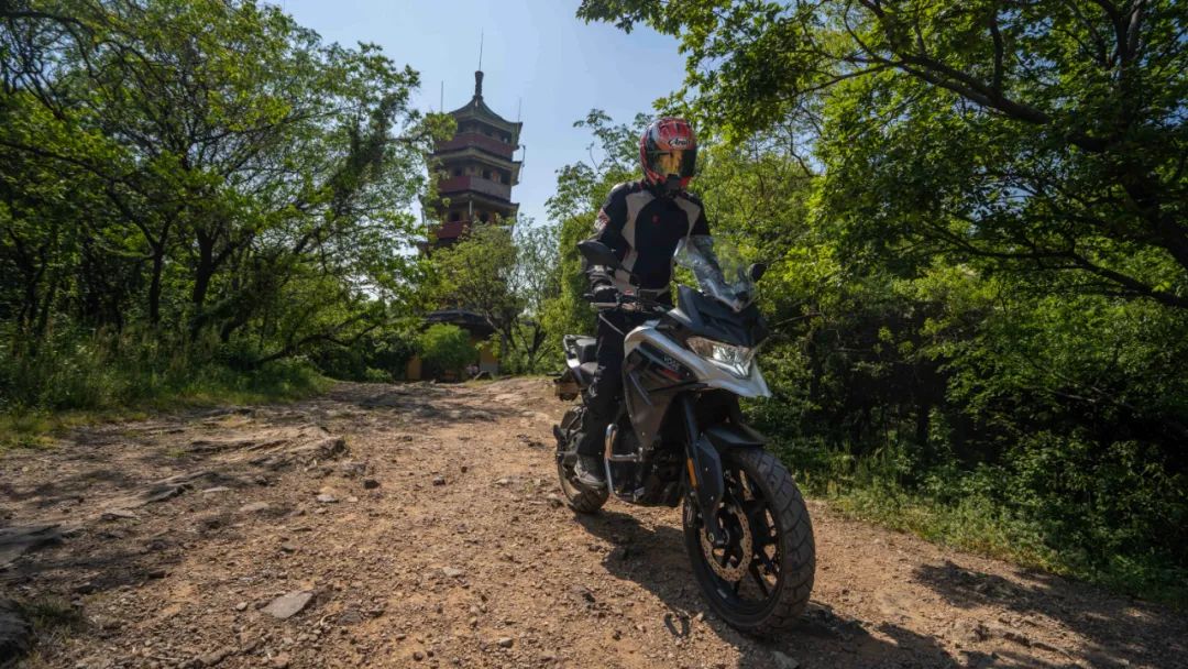 23款无极650ds摩旅西藏视频,恶劣路况