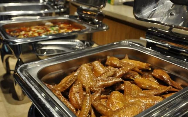 快收藏美食,广州小蛮腰附近海鲜自助餐600元的