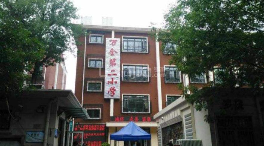 天津那些曾经从普校改名成为“重点”的小学，新天津人买房要注意