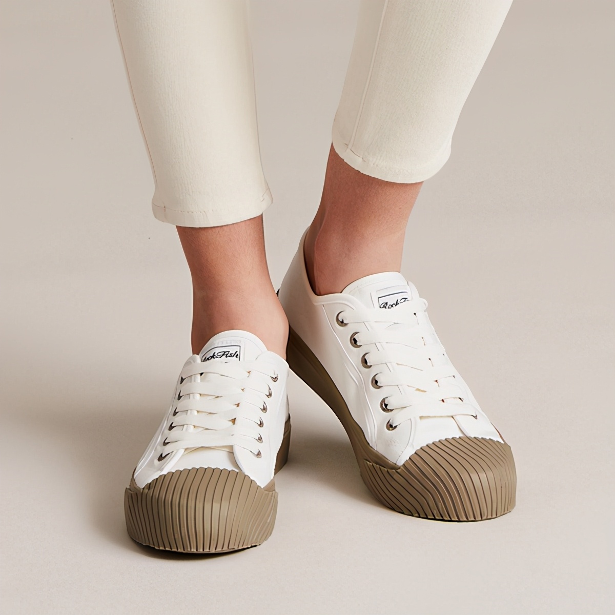 英国皇室帆布鞋,夏季英伦风透气帆布鞋