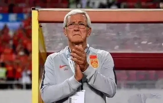 国足遭重创对手创亚洲纪录,国足历史首次负于越南