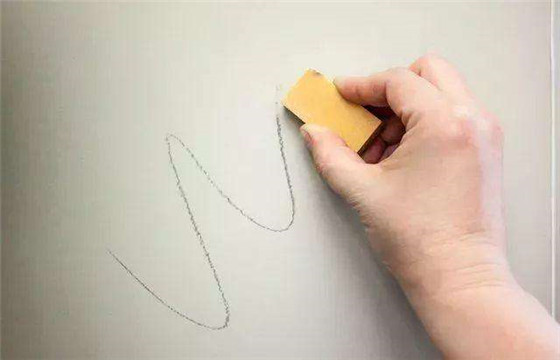 不用洗就能去除油渍的方法,不用一滴水清除衣服污渍