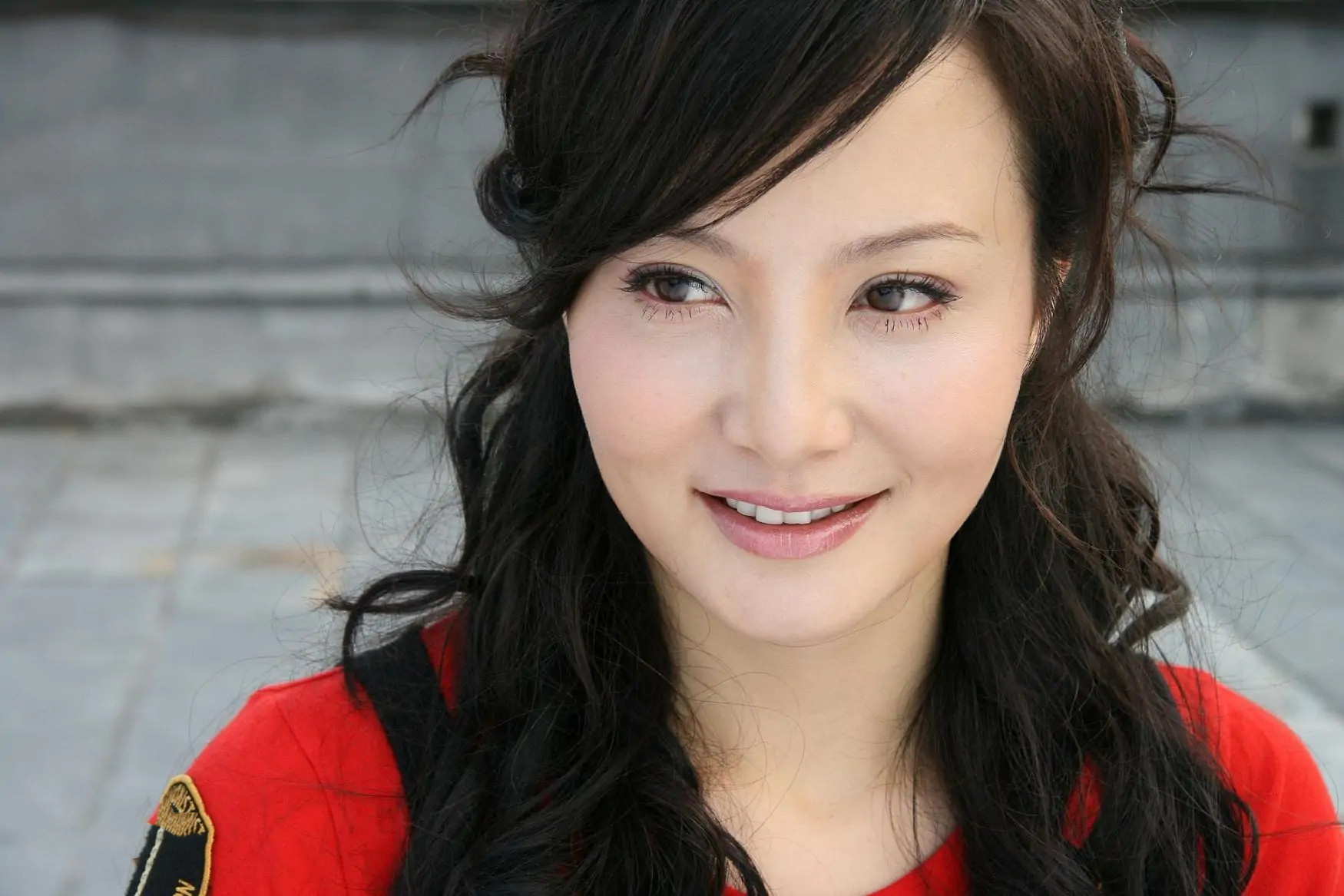 51岁陶虹风波后现身,47岁陶虹婚姻状况