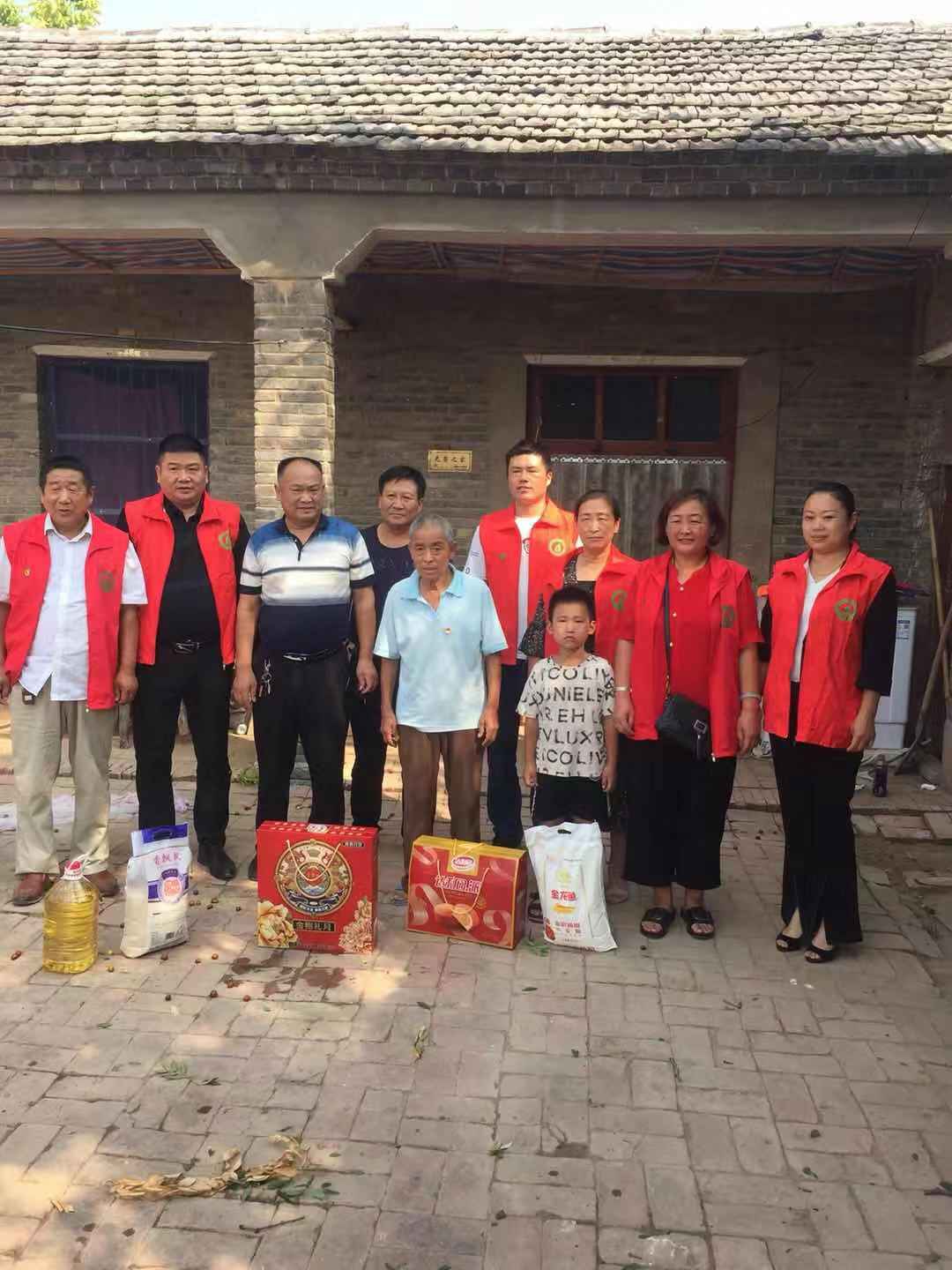 为他人开一朵花作文600字,为他人开一朵花结尾