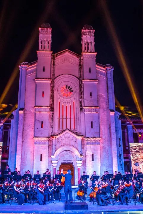 成都周边小镇最安静舒适的小镇,成都周边异域风情小镇