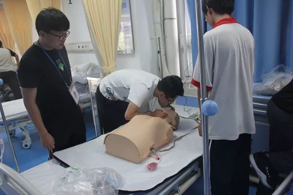 广东中职升本科院校,广东开放大学专科升本科的条件